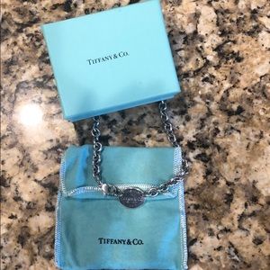 Return to Tiffany & Co necklace